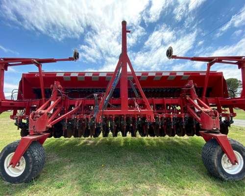 Crucianelli Pionera 3917 con Alfalfero