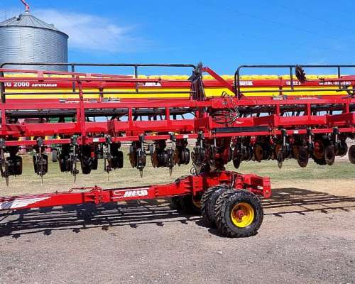 Sembrandora DAN CAR 16 a 52 con Fertilizacion y Monitor