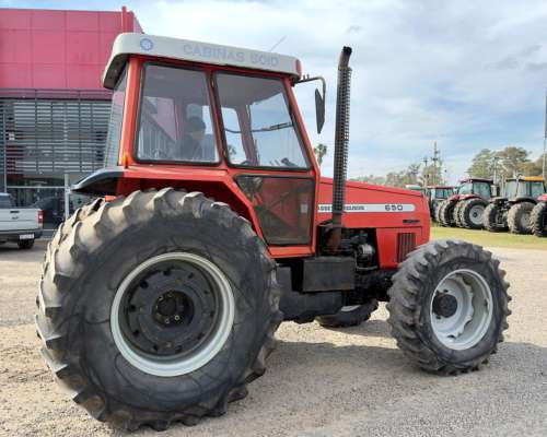 Tractor Massey Ferguson MF 650