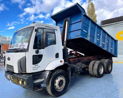 Ford Cargo 2632 6X4 Camion Tatu Usado