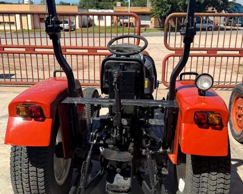 Tractor Hanomag 3 Puntos y Salida Hidraulica. Motor 0