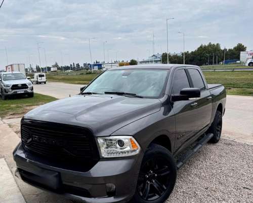 Ram 1500 Night Edition 2024 60000km Serv Ofic 63.500 U$S R/M