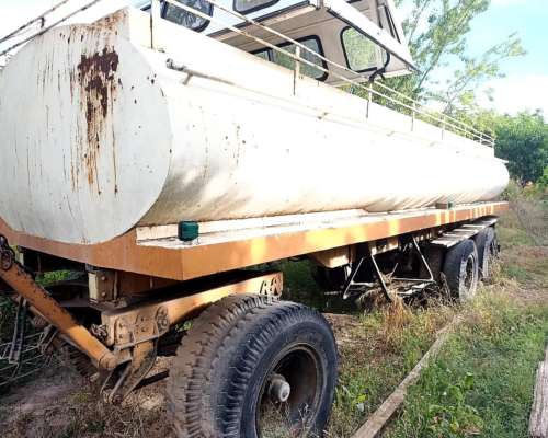 Acoplado Cisterna con Papeles al DÍA