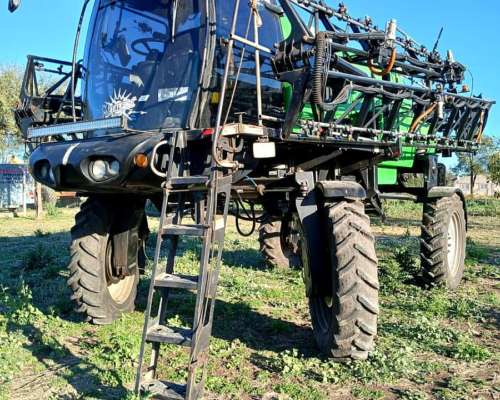 Pulverizadora Metalfor 3200 + Piloto John Deere + 9 Cortes