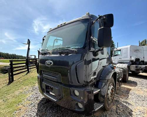 Camion Tractor Ford 1932 año 2013