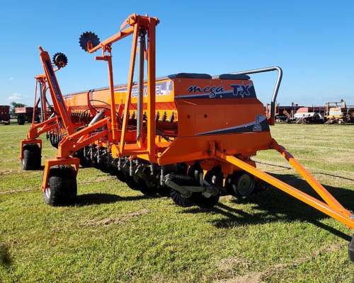 Agrometal de 16 a 52 Mecanica Doble Fertilizacion Reparada