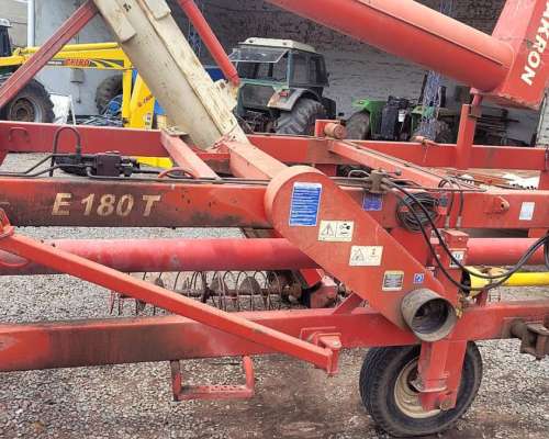 Extractora Akron E180t, Buen Estado