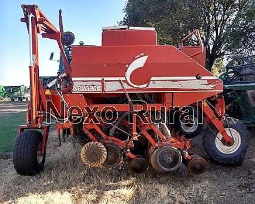 Crucianelli Pionera IV 2006 40/17 y 21/35 Chorrillo.