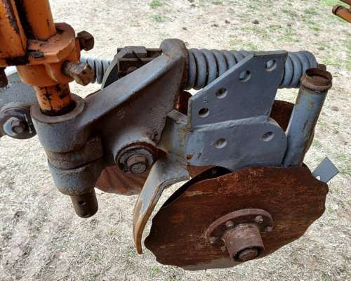 Sembradora Agrometal TX Mega 16 a 52cm Neumatica
