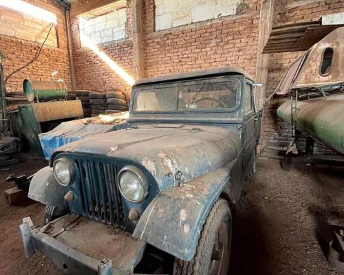 Jeep Pick-up IKA Ja-2pb