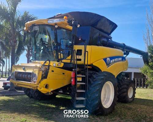 Cosechadora New Holland Cr8090, año 2017