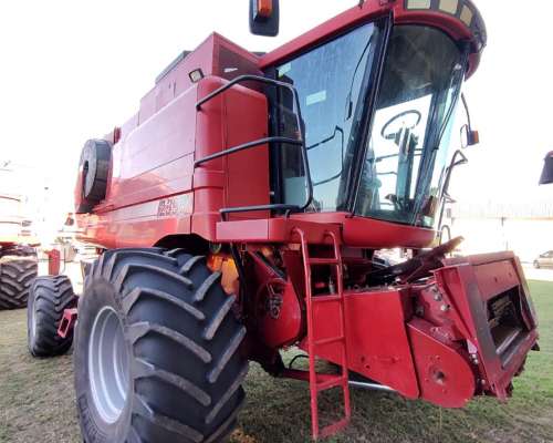 Cosechadora Case IH 2399 año 2007