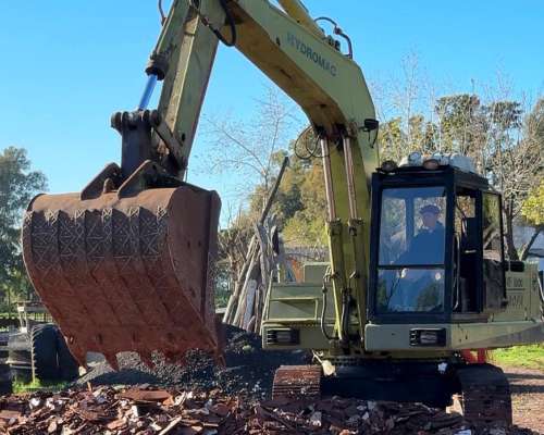 Excavadora Hydromac Europa 145 con Joystick
