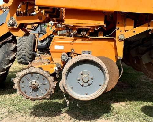 Sembradora Agrometal 13 a 52 año 2013