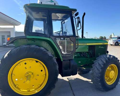 John Deere 7500, Cabina con Climatizador