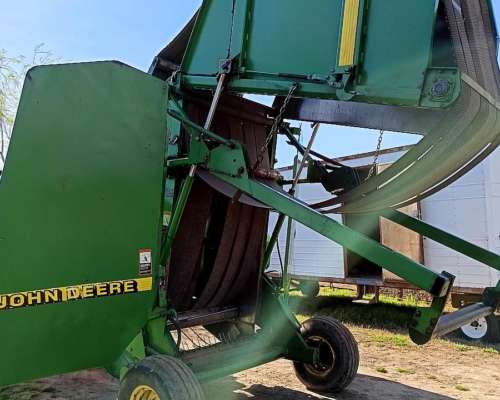 Rotoenfardadora Jhon Deere 466 - Rollo 1.20
