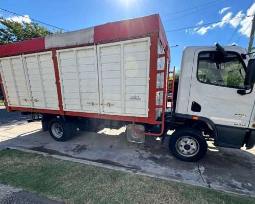 Mercedes Benz Accelo 815/37/39 Frontal 2017 Diesel