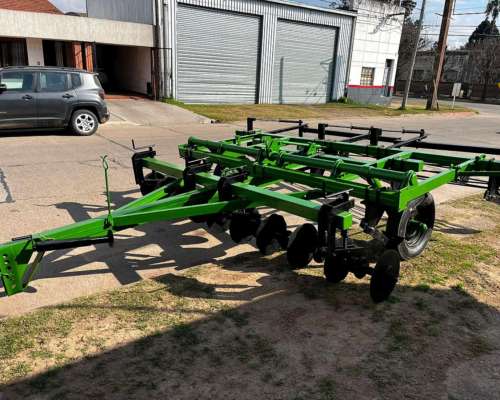 Paratil Descompactador 10 a 40cm con Rolos Listo para Trabaj