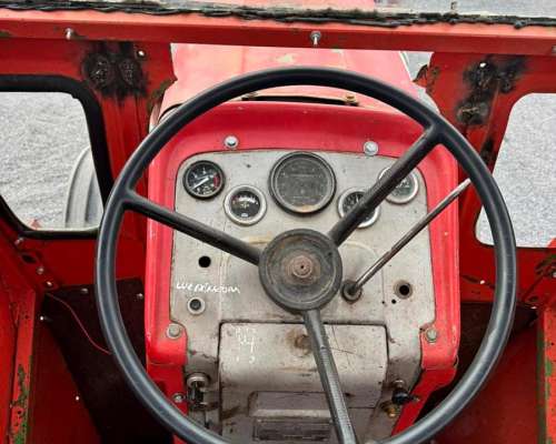 Tractor Massey Ferguson 1075 con Dirección Hidráulica