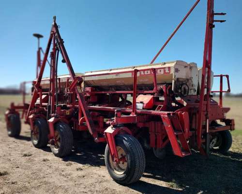 Sembradora Giorgi PR 8000 10 a 70 Doble Fertilización