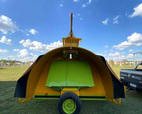 Embolsadora de Granos Fiberk sin Tractor - 9 Pies Disponible