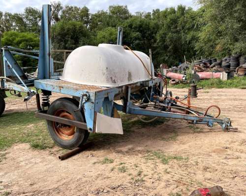 Pulverizador Cancini 3000 Lts