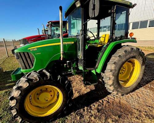 Tractor John Deere 5725 Mod. 2012