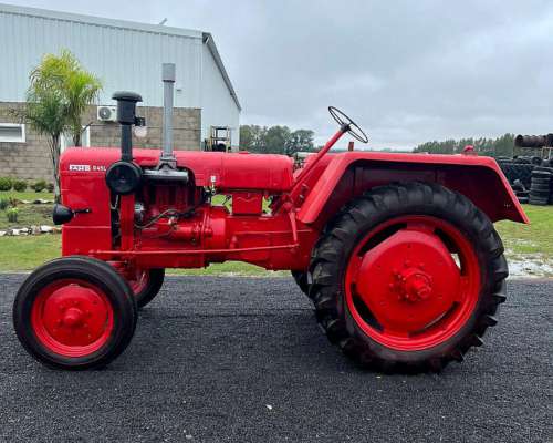 Tractor Fahr D45l con Toma de Fuerza