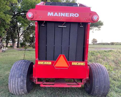 Rotoenfardadora Mainero 5877 Usada año 2022