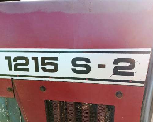 Tractor Massey Ferguson 1215