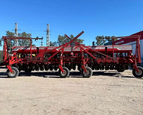 Sembradora Crucianelli Gringa V 24-42cms