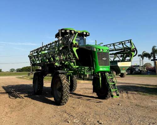 Pulverizadora Autopropulsada Metalfor 7035 - 2016