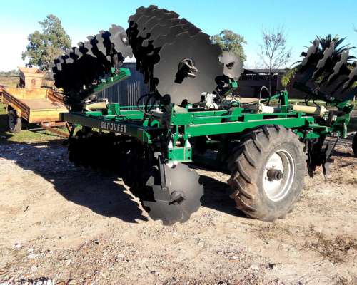 Disponible Rastra Desencontrada Genovese 52 DS Mediana