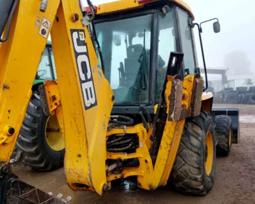 Retroexcavadora JCB 3cx - 2017