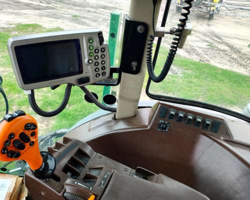 Vendo o Permuto Pulverizadora John Deere 4630