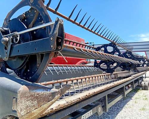 Case IH Axial Flow 8230 - año 2017