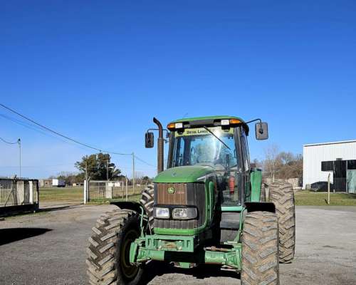John Deere 7515 Usado