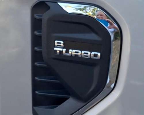 Vendo Ford Ranger XLT 2023 4X2 Solo 13000 km Nuevisima