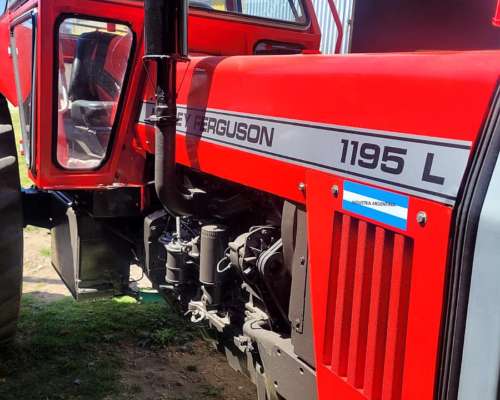 Tractor Massey Ferguson 1195 L año 1990 Real