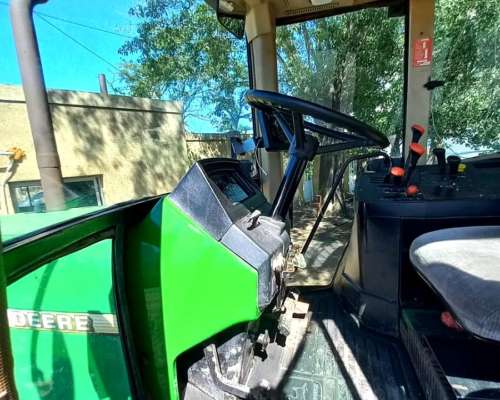 Tractor John Deere 7500