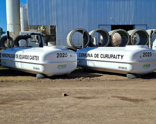 Tanque Rectangular 8000 Lts. P.r.f.v. Plasticos Laspiur SRL