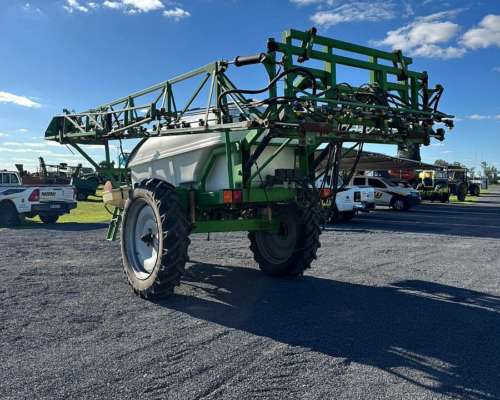 Pulverizador Metalfor para 3000 Lts