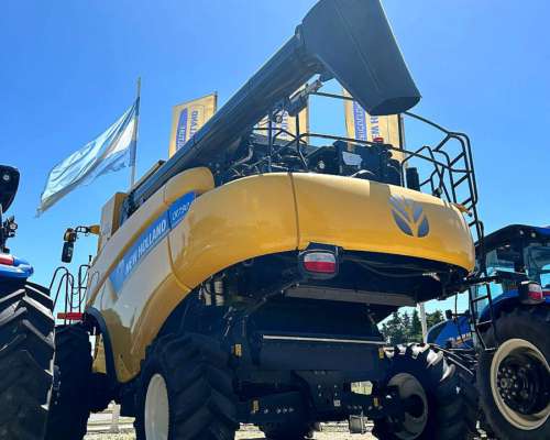 Cosechadora New Holland CR7.90 Intellisense