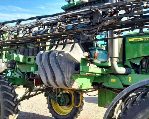 John Deere 4730. 31 Mts. Piloto 9 Cortes. ROD 380. 15877 Hs