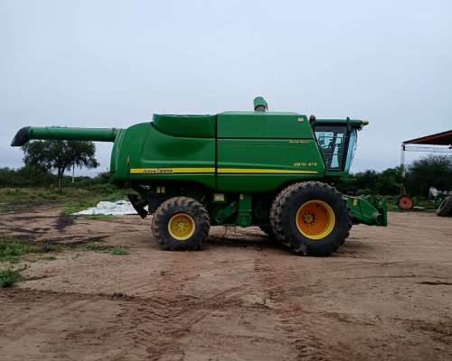 John Deere 9870 con Draper de 40 Píes