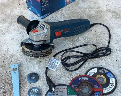 Amoladora Bosch Acanaladora Diamantada de Pared Bosch GWS770
