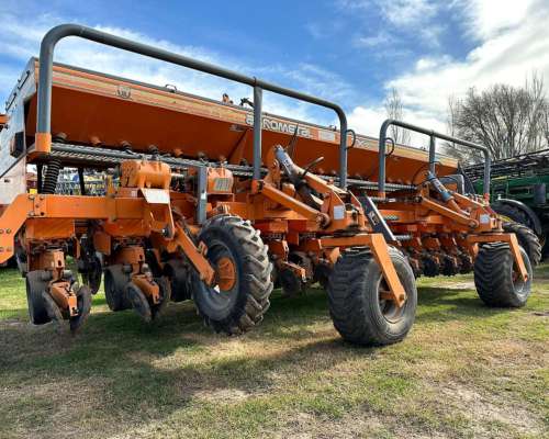 Sembradora Agrometal 13 a 52 año 2013