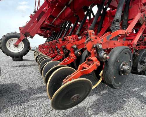 Sembradora Crucianelli Pionera de 27 a 17,5