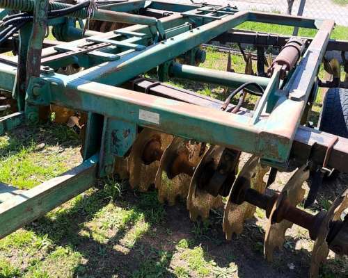 Rastras Cele,kern y Ombu