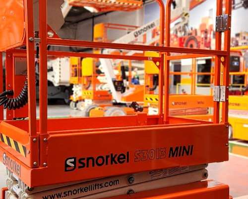 Plataforma Elevadora de Personas Snorkel Mini Compacta- 6mts